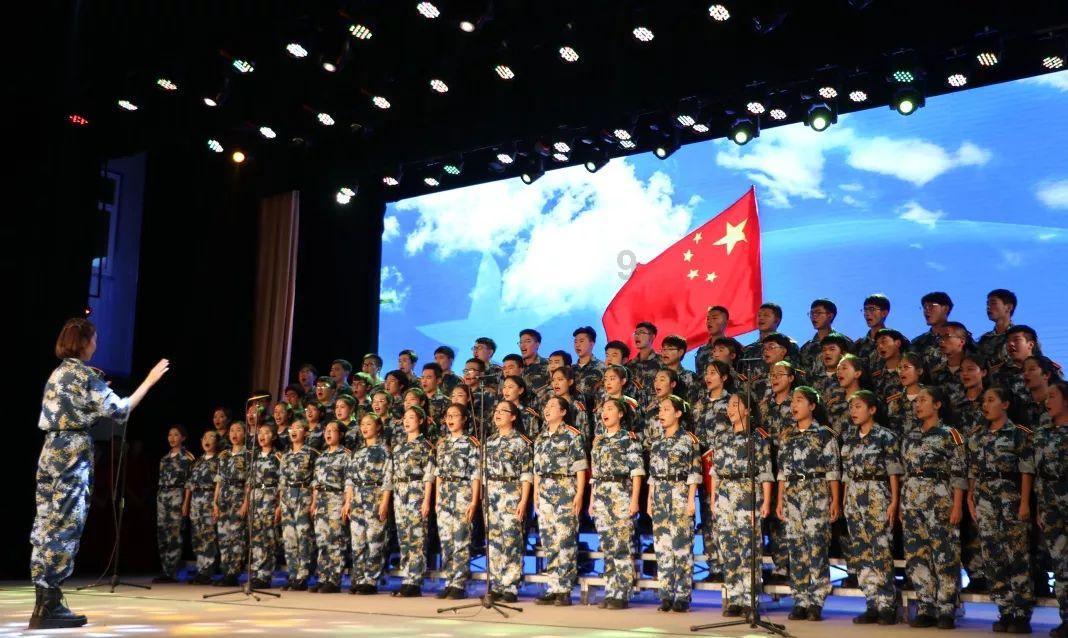 高考没上本科，是读大专还是打工学技术?游戏画面