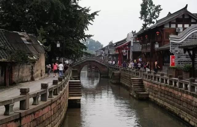 魅力男孩救援