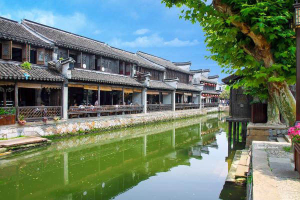 男子打牌赢钱后挨了揍，怀疑遇上“杀猪盘”